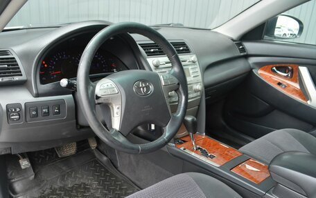 Toyota Camry, 2011 год, 999 888 рублей, 17 фотография