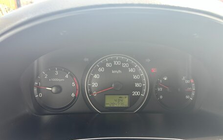 Hyundai H-1 II рестайлинг, 2012 год, 1 700 000 рублей, 10 фотография
