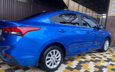 Hyundai Solaris II рестайлинг, 2018 год, 1 500 000 рублей, 5 фотография