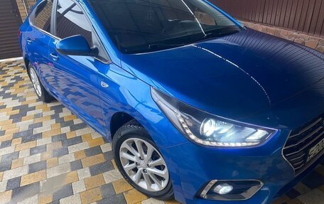 Hyundai Solaris II рестайлинг, 2018 год, 1 500 000 рублей, 3 фотография