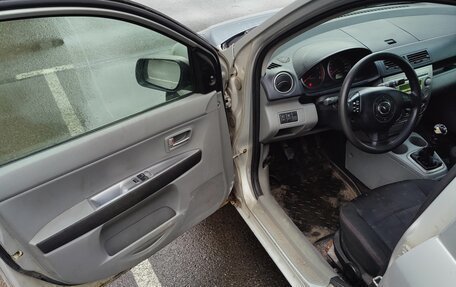 Mazda 2 III, 2004 год, 140 000 рублей, 5 фотография