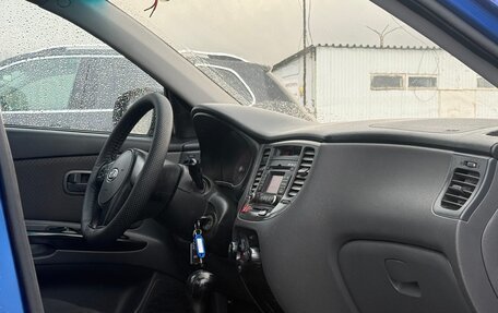 KIA Rio II, 2011 год, 449 999 рублей, 14 фотография