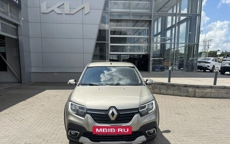 Renault Logan II, 2021 год, 1 199 000 рублей, 2 фотография