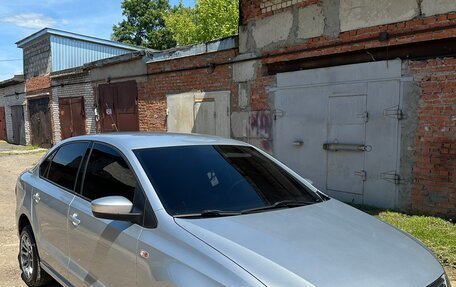 Volkswagen Polo VI (EU Market), 2011 год, 1 320 000 рублей, 1 фотография