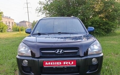 Hyundai Tucson III, 2006 год, 950 000 рублей, 1 фотография