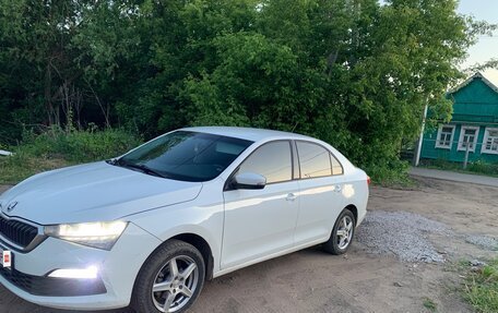 Skoda Rapid II, 2021 год, 930 000 рублей, 2 фотография