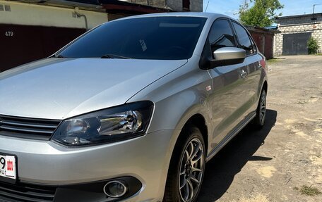 Volkswagen Polo VI (EU Market), 2011 год, 1 320 000 рублей, 4 фотография