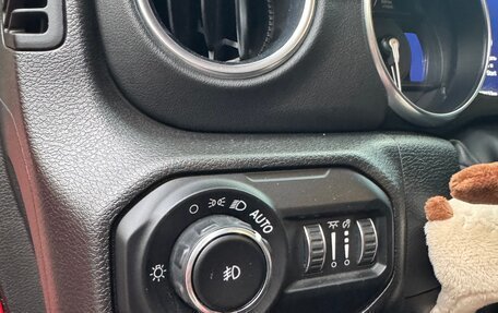 Jeep Wrangler, 2022 год, 5 000 000 рублей, 11 фотография