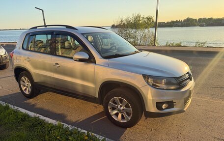 Volkswagen Tiguan I, 2011 год, 1 100 000 рублей, 2 фотография