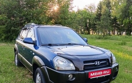 Hyundai Tucson III, 2006 год, 950 000 рублей, 2 фотография