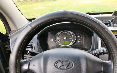 Hyundai Tucson III, 2006 год, 950 000 рублей, 22 фотография