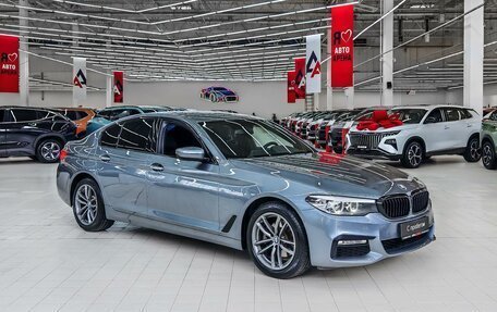 BMW 5 серия, 2018 год, 3 612 000 рублей, 2 фотография