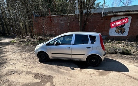 Mitsubishi Colt VI рестайлинг, 2006 год, 290 000 рублей, 1 фотография