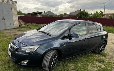 Opel Astra J, 2010 год, 850 000 рублей, 1 фотография