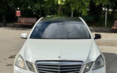 Mercedes-Benz E-Класс, 2010 год, 750 000 рублей, 1 фотография