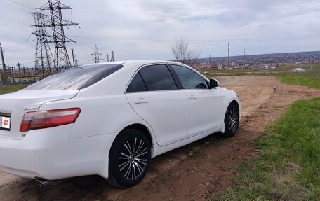Toyota Camry, 2010 год, 1 000 000 рублей, 4 фотография