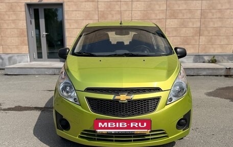 Chevrolet Spark III, 2013 год, 849 000 рублей, 2 фотография