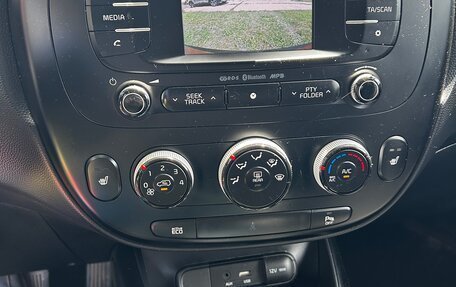 KIA Soul II рестайлинг, 2016 год, 1 340 000 рублей, 3 фотография