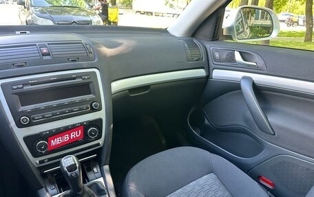 Skoda Octavia, 2010 год, 1 890 000 рублей, 14 фотография