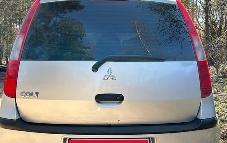 Mitsubishi Colt VI рестайлинг, 2006 год, 290 000 рублей, 4 фотография