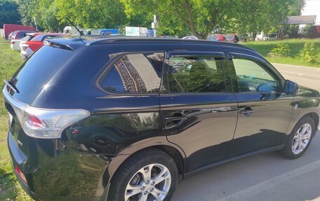 Mitsubishi Outlander III рестайлинг 3, 2012 год, 1 550 000 рублей, 7 фотография