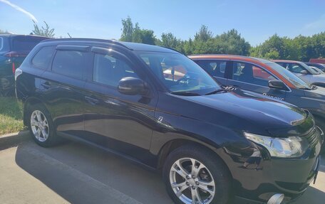 Mitsubishi Outlander III рестайлинг 3, 2012 год, 1 550 000 рублей, 6 фотография