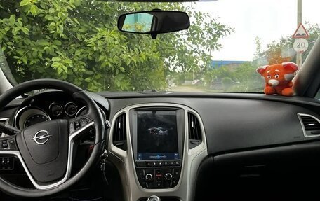 Opel Astra J, 2010 год, 850 000 рублей, 9 фотография