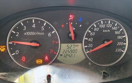 Nissan Micra III, 2006 год, 270 000 рублей, 5 фотография