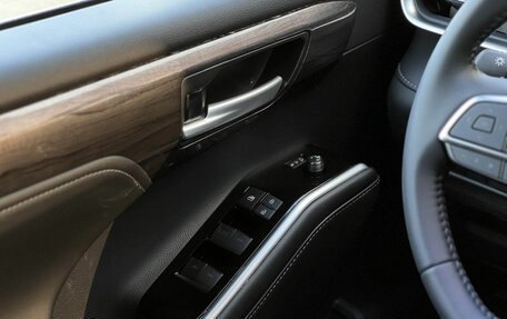 Toyota Highlander, 2026 год, 4 990 000 рублей, 27 фотография