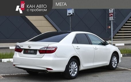 Toyota Camry, 2017 год, 2 349 000 рублей, 2 фотография