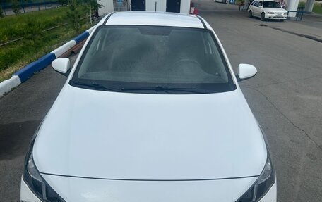Hyundai Solaris II рестайлинг, 2021 год, 1 800 000 рублей, 6 фотография