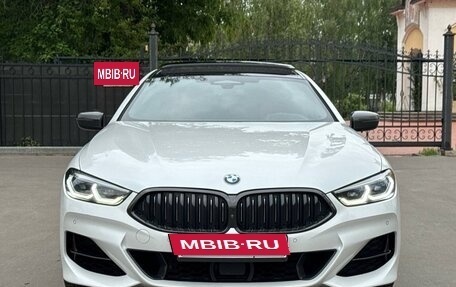 BMW 8 серия, 2021 год, 8 200 000 рублей, 2 фотография