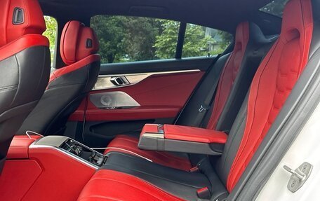 BMW 8 серия, 2021 год, 8 200 000 рублей, 25 фотография