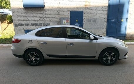 Renault Fluence I, 2013 год, 875 000 рублей, 3 фотография