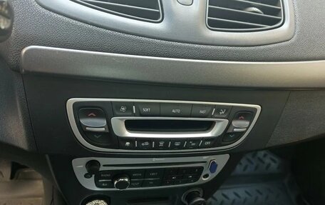 Renault Fluence I, 2013 год, 875 000 рублей, 6 фотография