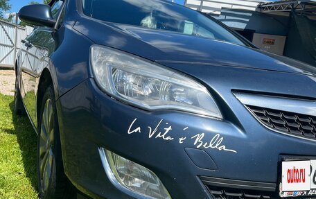 Opel Astra J, 2012 год, 700 000 рублей, 27 фотография