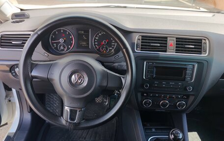Volkswagen Jetta VI, 2014 год, 998 000 рублей, 8 фотография