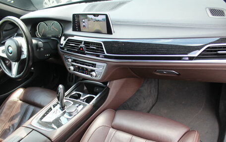 BMW 7 серия, 2018 год, 3 980 000 рублей, 6 фотография