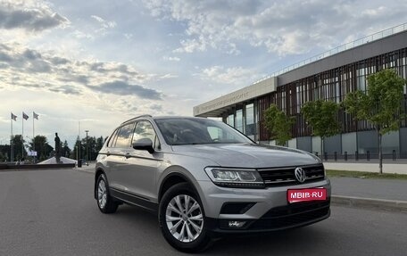 Volkswagen Tiguan II, 2020 год, 2 490 000 рублей, 1 фотография