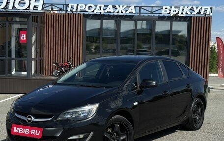 Opel Astra J, 2013 год, 710 000 рублей, 1 фотография