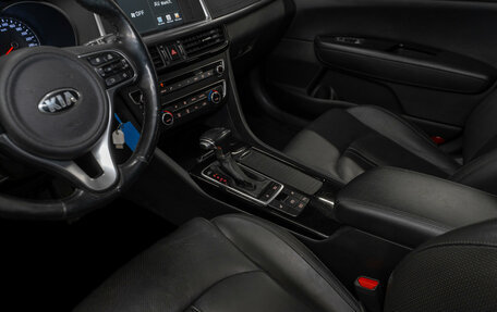 KIA Optima IV, 2018 год, 1 550 000 рублей, 13 фотография