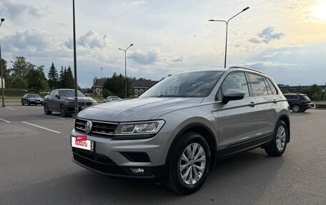 Volkswagen Tiguan II, 2020 год, 2 490 000 рублей, 2 фотография
