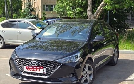 Hyundai Solaris II рестайлинг, 2021 год, 1 590 000 рублей, 6 фотография