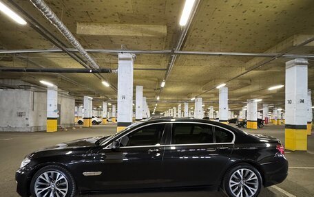 BMW 7 серия, 2012 год, 1 980 000 рублей, 3 фотография