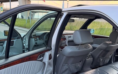 Mercedes-Benz E-Класс, 1997 год, 900 000 рублей, 16 фотография