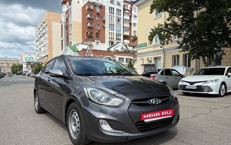 Hyundai Solaris II рестайлинг, 2012 год, 950 000 рублей, 9 фотография