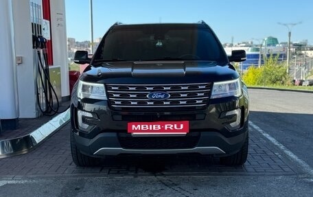 Ford Explorer VI, 2017 год, 2 800 000 рублей, 11 фотография