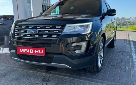 Ford Explorer VI, 2017 год, 2 800 000 рублей, 15 фотография