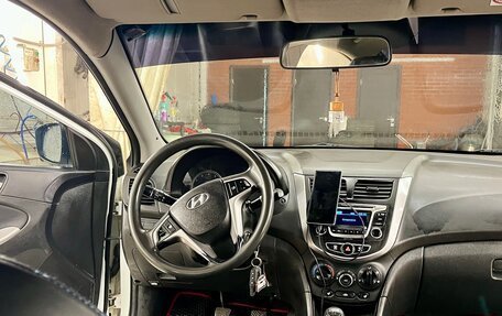 Hyundai Solaris II рестайлинг, 2016 год, 720 000 рублей, 7 фотография