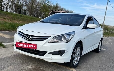 Hyundai Solaris II рестайлинг, 2016 год, 720 000 рублей, 4 фотография